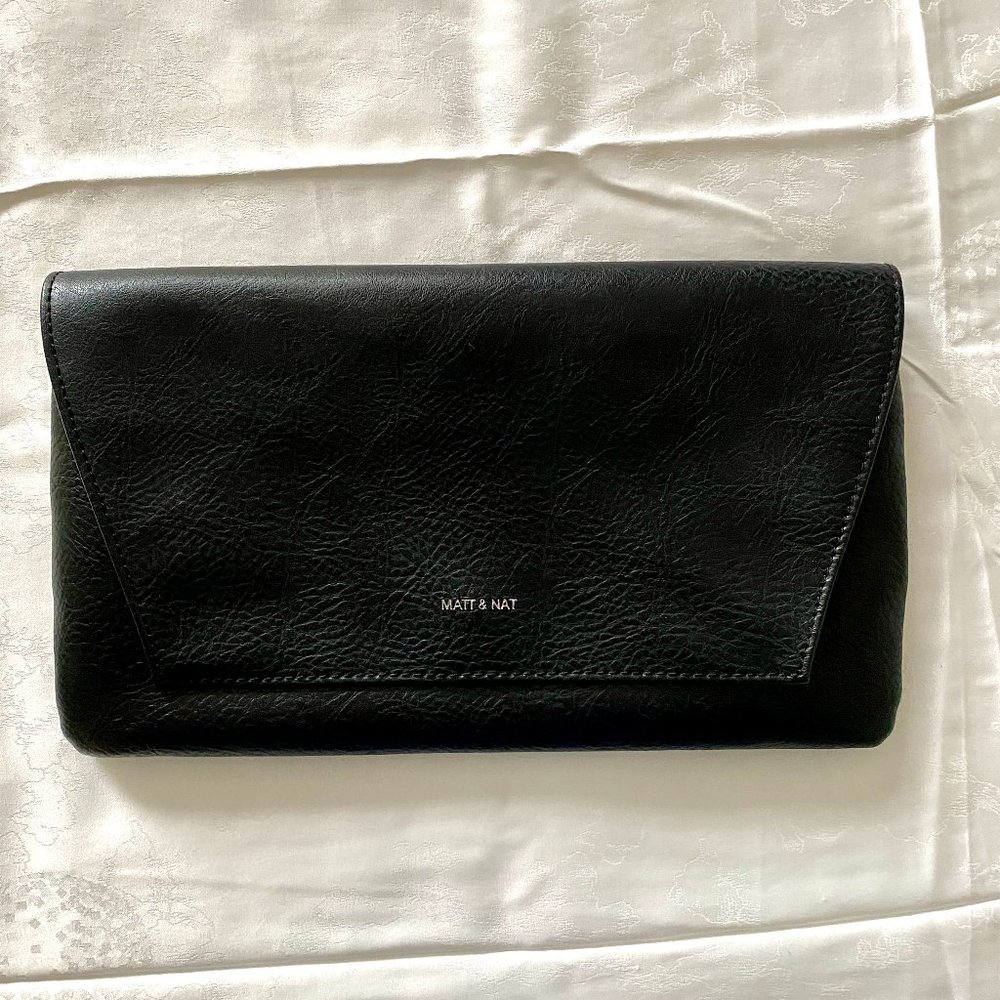 Matt and Nat Black Vegan Leather Clutch Bag
